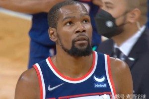  杜兰特复出砍下40分，篮网终结连败  