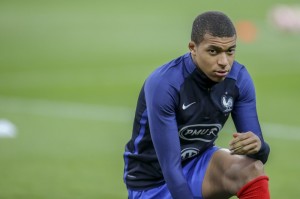  法国国脚公开批评赛程，密集作战引发疲劳潮  